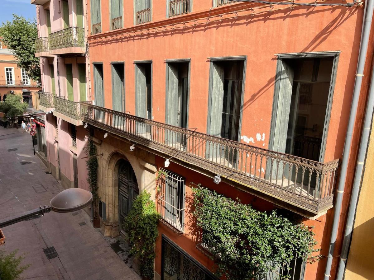 La Du Castillet * Perpignan